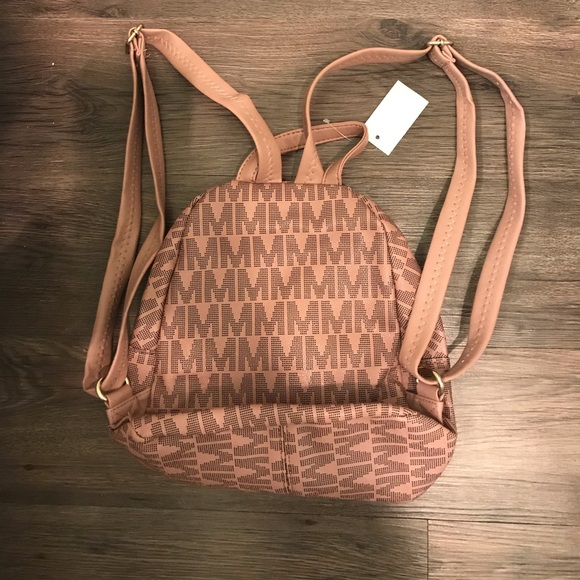 LAST 1!NWT Mauve Boutique Luxurious Backpack - Picture 2 of 5